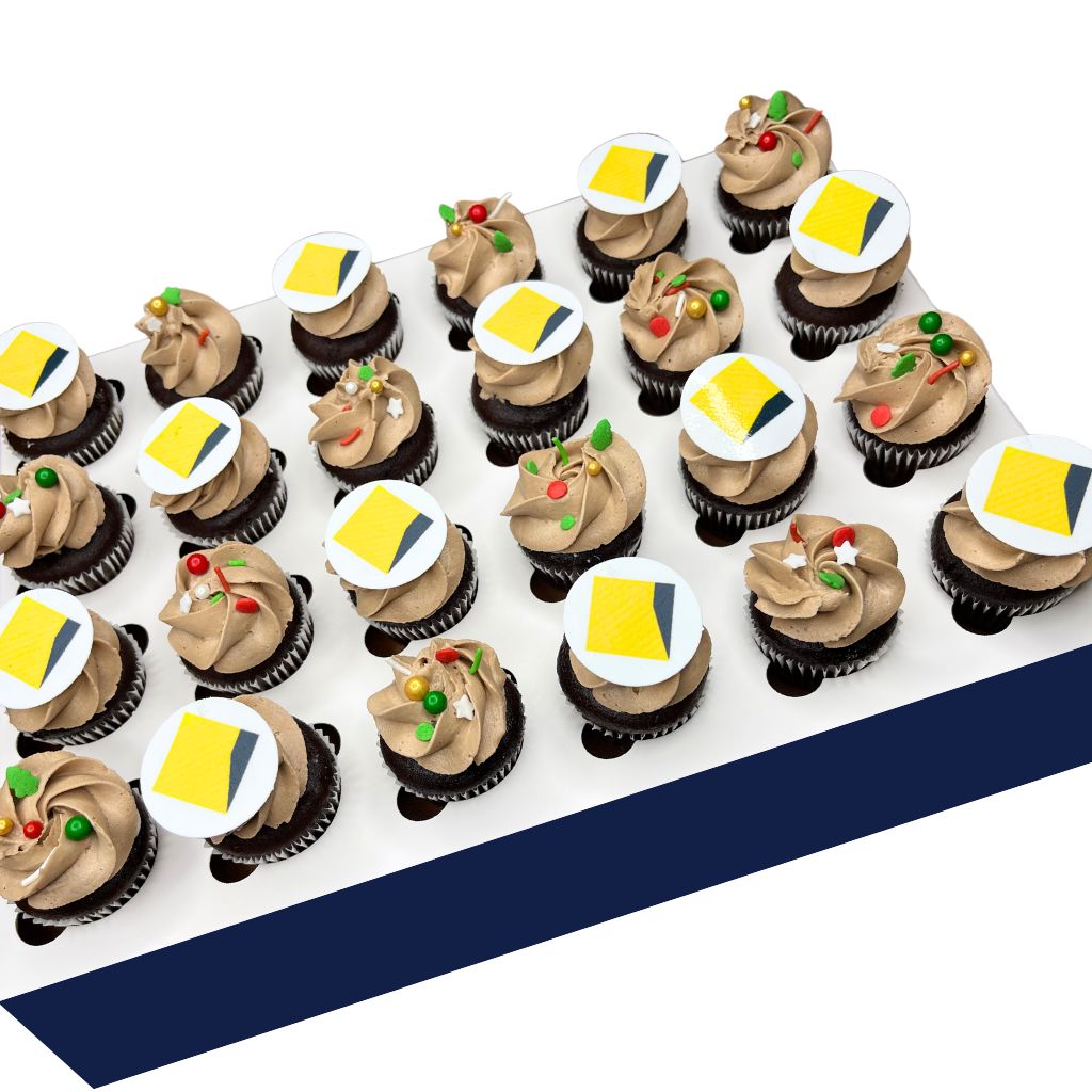 24x Christmas Chocolate Mini Cupcakes